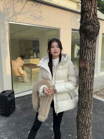 ÁO PHAO LÔNG VŨ NỮ MNC CỔ LÔNG SANG TRỌNG – DÁNG A NHẸ NHÀNG TÔN DÁNG