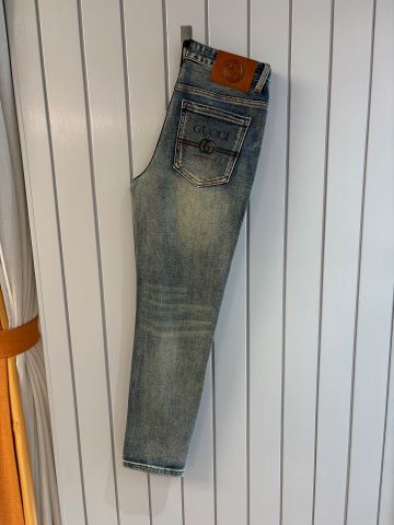 QUẦN JEANS NAM GC LOGO THÊU TÚI SAU – DA THẬT PHẦN LABEL, FORM ỐNG ĐỨNG GỌN GÀNG