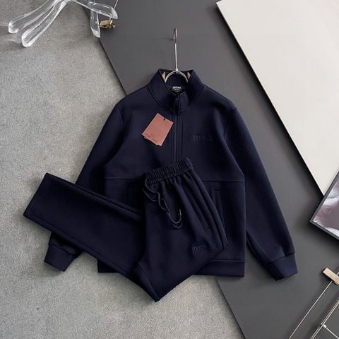 SET ÁO KHOÁC + QUẦN NAM AIR-LAYER NHẸ FORM – THÊU SIGNATURE TINH XẢO, CỔ ĐỨNG SANG