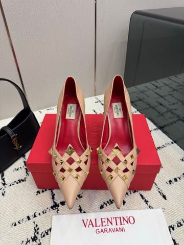GIÀY CAO GÓT NỮ V G ROCKSTUD MŨI NHỌN, DÂY DA ĐAN ĐÍNH STUD GÓT 10CM