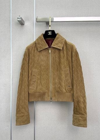 ÁO KHOÁC NỮ C N DÁNG BLOUSON CHẦN TRÁM DA BÊ LỘN