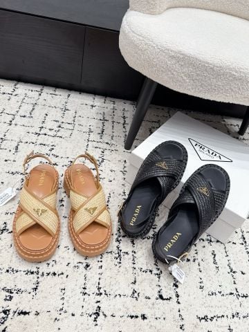 SANDAL NỮ QUAI ĐAN RAFFIA PHỐI DA – PHOM ĐẾ CHUNKY LUG SOLE