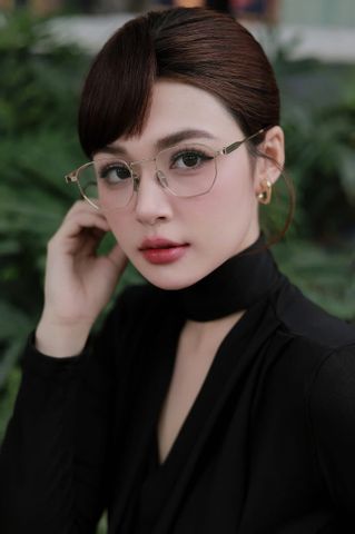 KÍNH MẮT NỮ GC GỌNG KIM LOẠI THANH MẢNH DÁNG ĐA GIÁC SANG TRỌNG