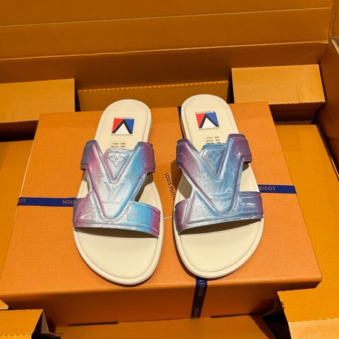 Dép nam L*V  Oasis – Dép Nam Monogram Gradient Đỉnh Cao