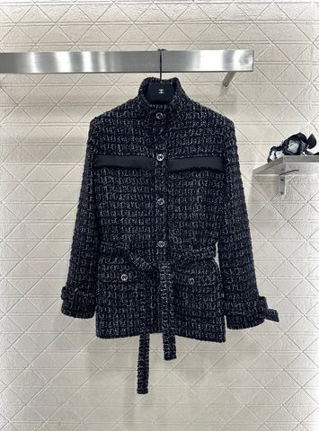 ÁO KHOÁC NỮ CN DÁNG CỔ ĐỨNG TWEED DỆT NỔI KÈM ĐAI EO TÔN DÁNG