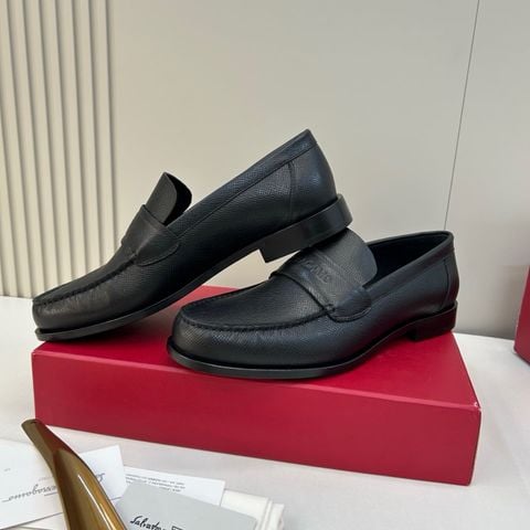 GIÀY NAM LOAFER SF DA NHÁM KHÓA MÓNG NGỰA SIGNATURE FORM ĐỨNG LỊCH LÃM GÓT 3CM