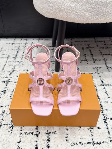 SANDAL CAO GÓT NỮ PHOM VUÔNG – QUAI MẢNH T-STRAP PHỐI KHÓA KIM LOẠI
