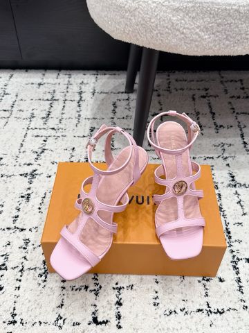 SANDAL CAO GÓT NỮ PHOM VUÔNG – QUAI MẢNH T-STRAP PHỐI KHÓA KIM LOẠI