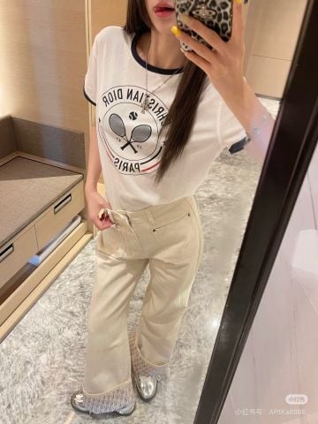 QUẦN JEANS NỮ D CẠP CAO ỐNG RỘNG LẬT GẤU HỌA TIẾT OBLIQUE