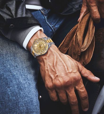 ĐỒNG HỒ NAM RLX* SKY-DWELLER 42MM NÂNG CẤP RING COMMAND