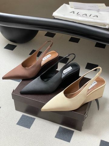 SANDAL CAO GÓT NỮ AL MŨI NHỌN ĐẾ XUỒNG “CUBE HEEL