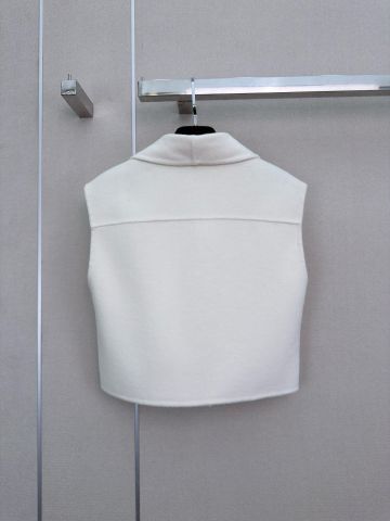 ÁO GILE NỮ H M CASHMERE HAI MẶT – KHÍ CHẤT SANG TRỌNG ĐƯỢC TẠO NÊN TỪ PHOM CỔ CHOÀNG ĐẦY CUỐN HÚT