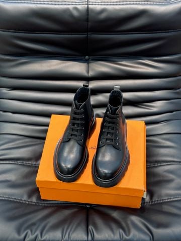BOOT NAM H M DÁNG CHELSEA CỔ CAO TỐI GIẢN – DA NUBUCK MỀM MỊN, ĐẾ RĂNG CƯA CHẮC CHẮN