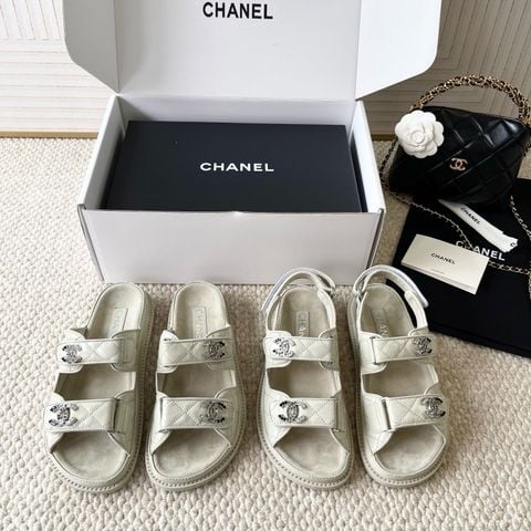 DÉP NỮ CN DAD SANDAL DA CỪU CHẦN BÔNG CC ĐÍNH ĐÁ ĐẾ PLATFORM 2CM