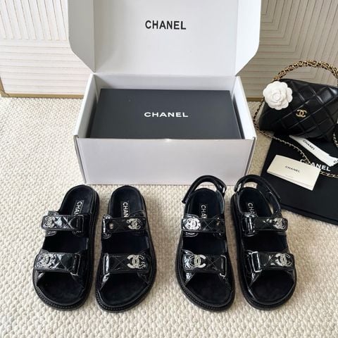 DÉP NỮ CN DAD SANDAL DA CỪU CHẦN BÔNG CC ĐÍNH ĐÁ ĐẾ PLATFORM 2CM