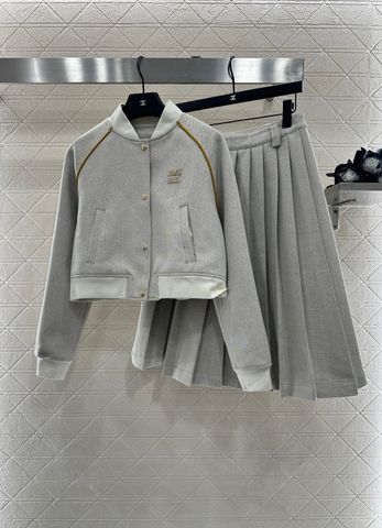 BỘ ÁO KHOÁC + CHÂN VÁY NỮ MIUM 2025 – DỆT KIM COTTON CAO CẤP, NÚT KIM LOẠI