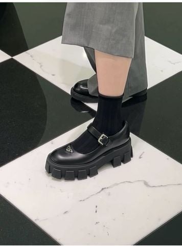 GIÀY NỮ PRD FORM MARY JANE MONOLITH – DA PHỦ BÓNG SANG SẮC, ĐẾ RĂNG CƯA NÂNG DÁNG 5CM