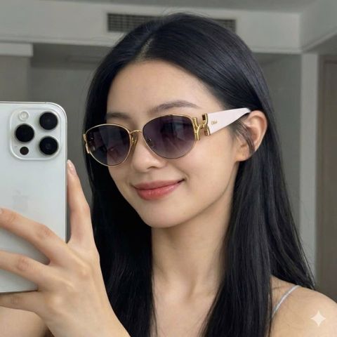 KÍNH MẮT NỮ CL GỌNG KIM LOẠI THANH MẢNH, MẮT OVAL SANG TRỌNG, CHI TIẾT GỌNG CÁCH ĐIỆU