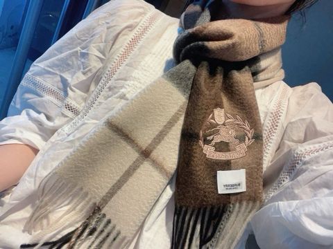 KHĂN CHOÀNG NAM NỮ Burb* KẺ CARO LEN CASHMERE CAO CẤP