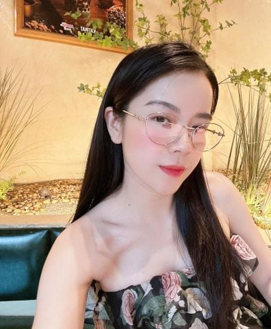 KÍNH MẮT NỮ GC GỌNG KIM LOẠI MẢNH DÁNG OVAL THANH LỊCH
