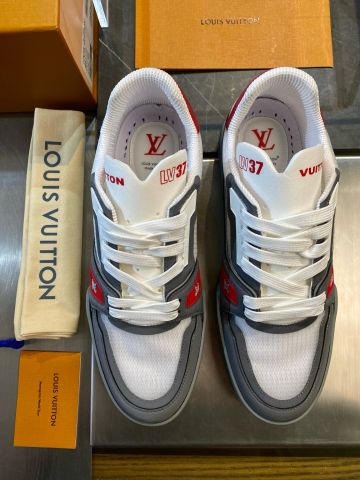 Giày thể thao nam L*V  Trainer – “must-have