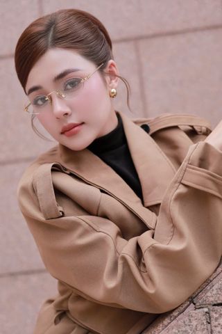 KÍNH MẮT NỮ MM DÁNG OVAL THANH MẢNH GỌNG KIM LOẠI TINH TẾ