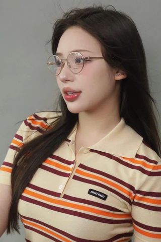 KÍNH MẮT NỮ MM GỌNG TRÒN KIM LOẠI THANH MẢNH ĐIỂM NHẤN CÀNG KÍNH TINH XẢO