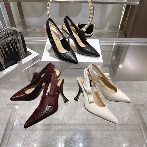 GIÀY CAO GÓT NỮ DR ICON MŨI NHỌN SLINGBACK VÂN CÁ SẤU DÂY CHỮ NỔI BẬT