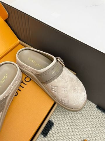 GIÀY NỮ L*V TO-GO COMFORT MONOGRAM TĂNG CHIỀU CAO 3CM