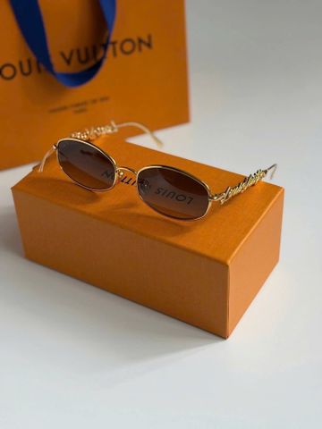 KÍNH MẮT NỮ L V DÁNG OVAL SCRIPT KIM LOẠI THANH MẢNH TẠO DẤU ẤN THỜI TRANG