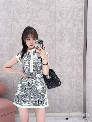 Đầm Di*or*  jacquard không tay cao cấp