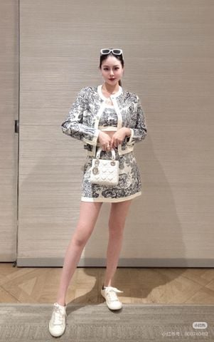Set Cardigan + Chân Váy Nữ Di*or