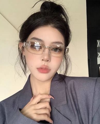 KÍNH MẮT NỮ CN KHÔNG VIỀN CHARM TRÁI TIM ĐÔI THANH MẢNH NỔI BẬT