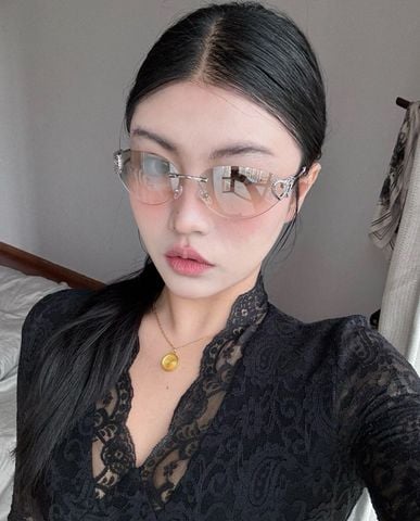 KÍNH MẮT NỮ CN KHÔNG VIỀN CHARM TRÁI TIM ĐÔI THANH MẢNH NỔI BẬT