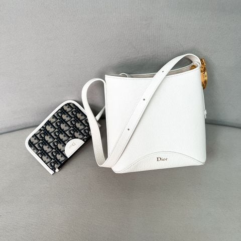 TÚI BUCKET NỮ D R D-MEDAILLON MINI BAG DA BÊ VÂN HẠT PHOM MỀM KÈM POUCH DIOR OBLIQUE  — CHẤT LƯỢNG THƯỢNG HẠNG
