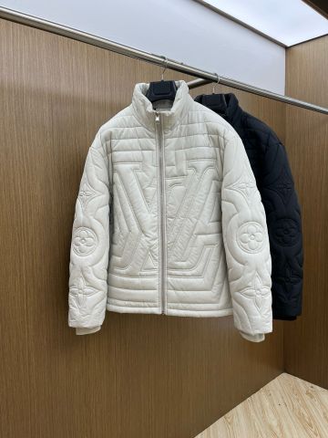 ÁO KHOÁC NAM LV* CHẦN BÔNG MONOGRAM – ẤM NHẸ, FORM GỌN THANH LỊCH