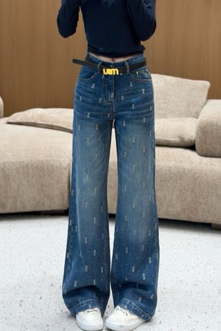 QUẦN JEANS NỮ M M LƯNG CAO ỐNG RỘNG HỌA TIẾT LOGO JACQUARD KÈM THẮT LƯNG DA