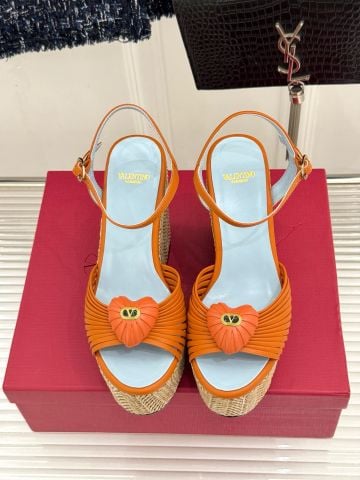 SANDAL ĐẾ XUỒNG NỮ V L T N GARAVANI CŒUR ROYAL – ESPADRILLE PLATFORM WEDGE 12CM, DA BÊ