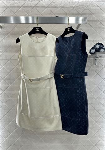 ĐẦM GILE NỮ L V ĐAI EO SIGNATURE HỌA TIẾT MONOGRAM TÔN DÁNG SANG TRỌNG