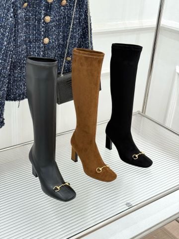 BỐT CAO CỔ NỮ G C HORSEBIT KNEE-HIGH BOOTS – MŨI VUÔNG, GÓT KHỐI 8,5CM, DA CO GIÃN