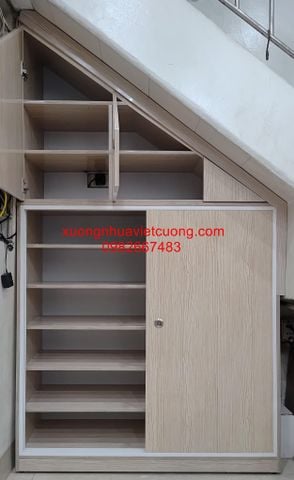  TỦ CẦU THANG TCT60 