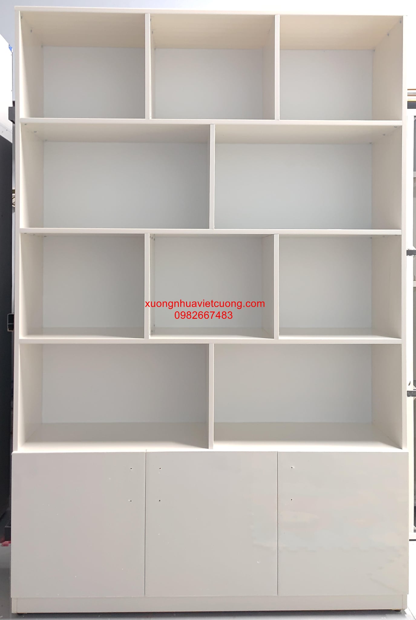 GIÁ SÁCH NHỰA KS381