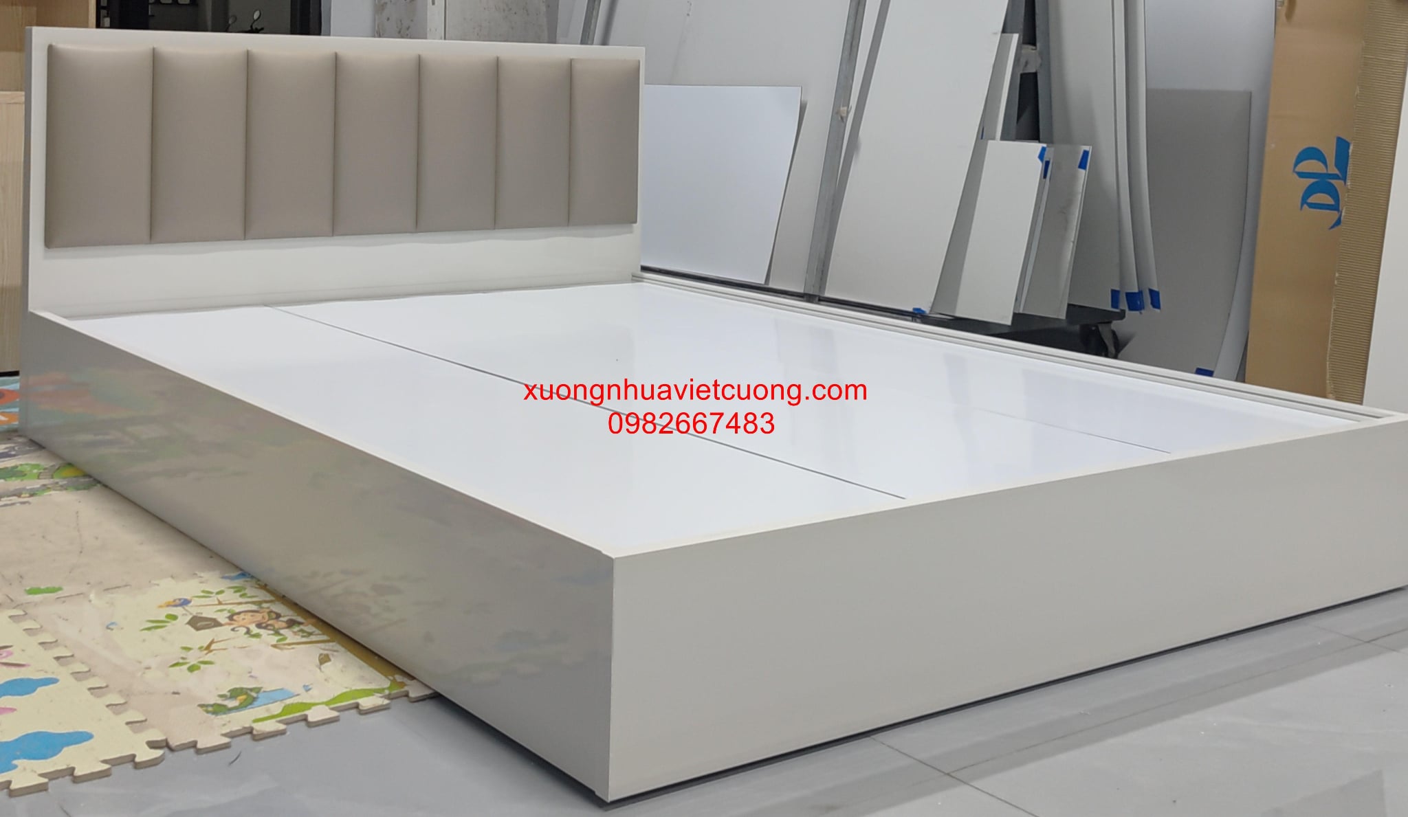 GIƯỜNG NHỰA GN157