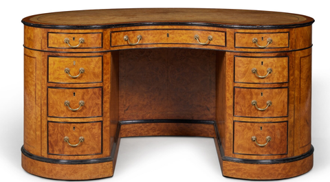 Bàn làm việc cổ điển kiểu Victoria (7105-155)