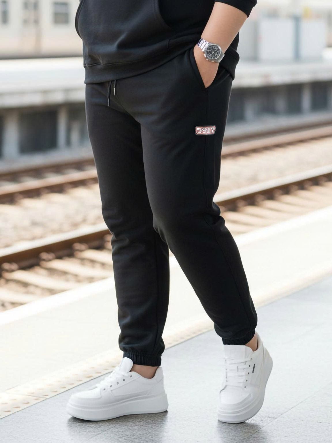 Quần Nỉ Viền Logo Big Size Nam