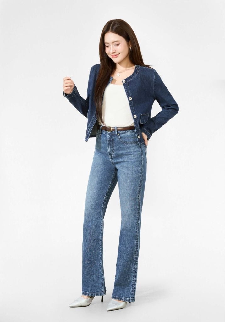 ÁO KHOÁC DENIM NỮ CỔ TRÒN V-SIXTYFOUR DÁNG LỬNG MÀU XANH ĐẬM - 126WD2044F3