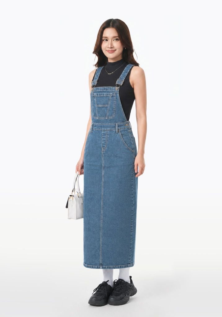 Váy Yếm Suông Dài Xẻ Thân Sau Màu Xanh Nhạt - Long Denim Pinafore Dress Light Blue - 124WD1132B1