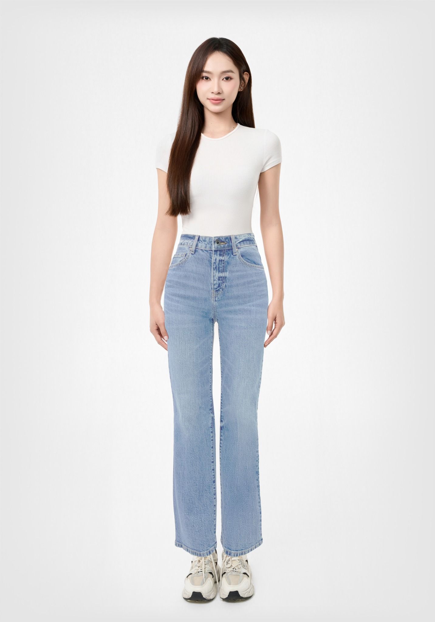 Quần Jeans Nữ Dài Dáng Straight Màu Xanh Nhạt - Light Blue Straight Women's Long Jeans - 124WD2083B1