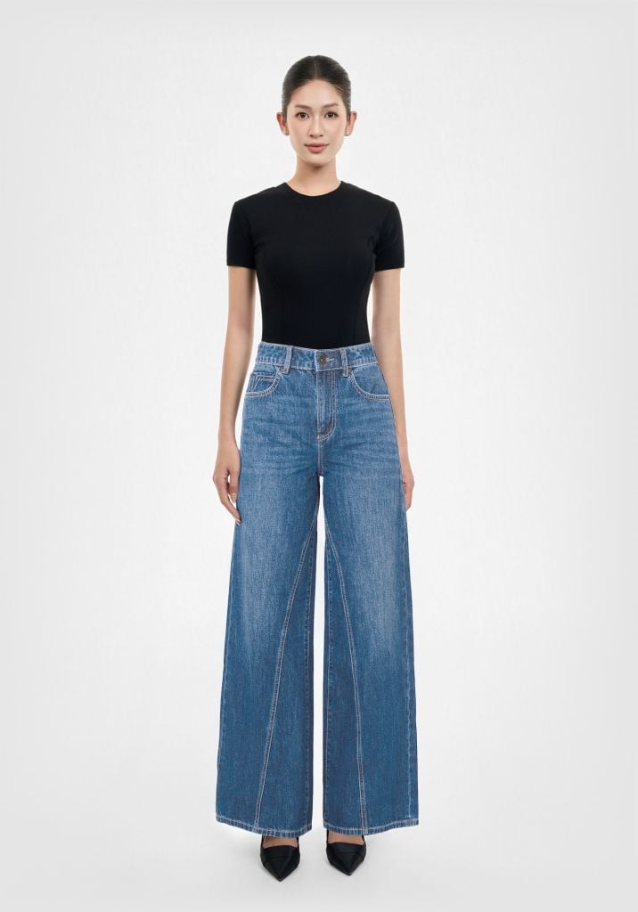 Quần Dài Nữ Dáng Wide Leg Ống Suông Rộng Màu Xanh Nhạt - Light Blue Wide Leg Women's Long Jeans - 124WD2085F2