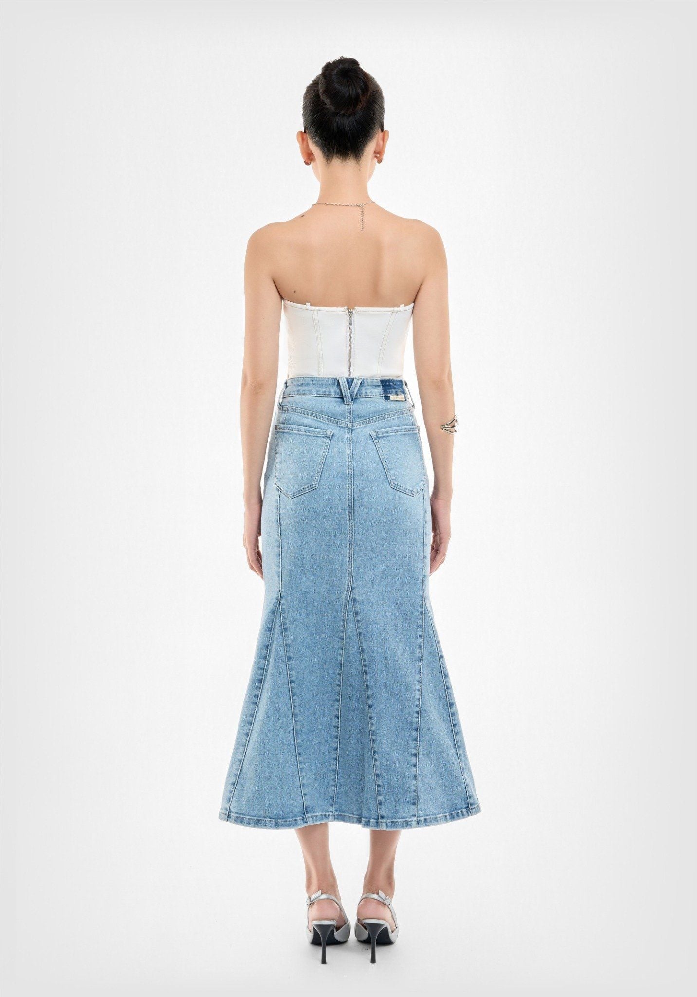 ÁO KIỂU NỮ DENIM TRẮNG FORM ÔM - 125WN1015F1